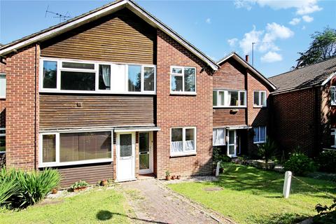 2 bedroom apartment to rent, Heath Close, New England Road, Haywards Heath, West Sussex, RH16