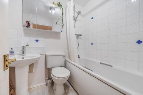 2 bedroom terraced house for sale, High Wycombe,  Buckinghamshire,  HP13