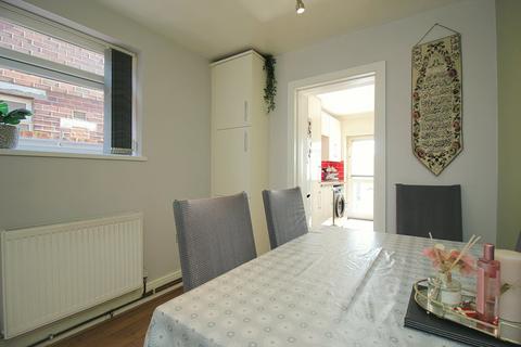 79 Ashbourne Way, Bradford, BD2 4DU