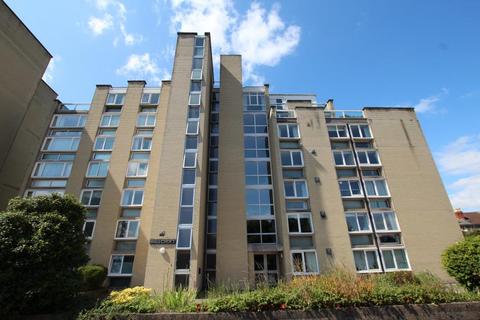 3 bedroom apartment to rent, Durdham Park, Bristol BS6