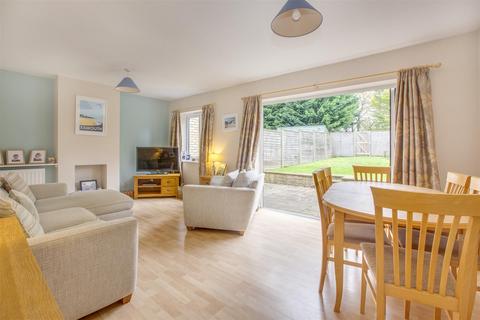 4 bedroom terraced house for sale, Conifer Rise, High Wycombe HP12