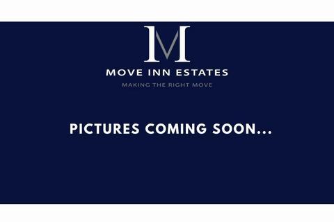 2 bedroom apartment to rent, Great West Road, Hounslow TW5