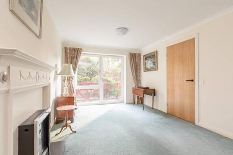 2 bedroom retirement property for sale, Carlyle Court, 173 Comely Bank Road, Edinburgh EH4