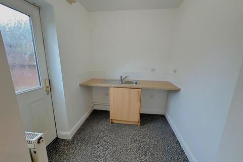 3 bedroom mews to rent, Kingsbarn Close, Preston PR2