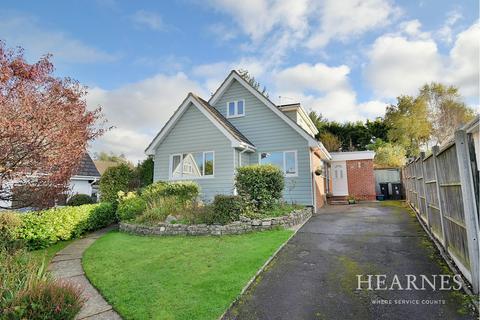 5 bedroom detached house for sale, Bracken Road, Ferndown, BH22