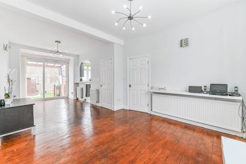 69 Birchanger Road, London, SE25 5BG