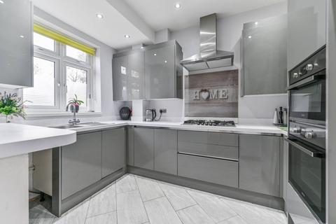69 Birchanger Road, London, SE25 5BG