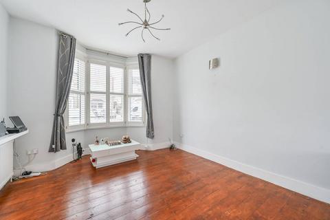 69 Birchanger Road, London, SE25 5BG