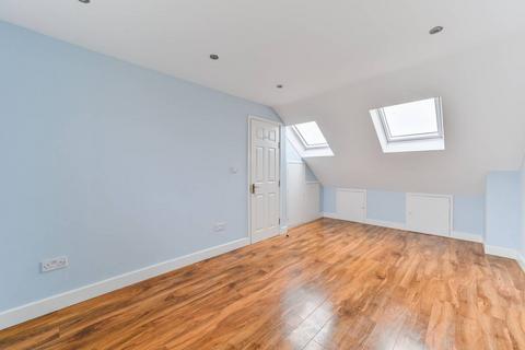 69 Birchanger Road, London, SE25 5BG