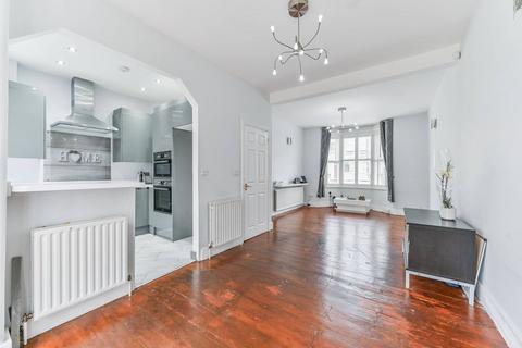 69 Birchanger Road, London, SE25 5BG
