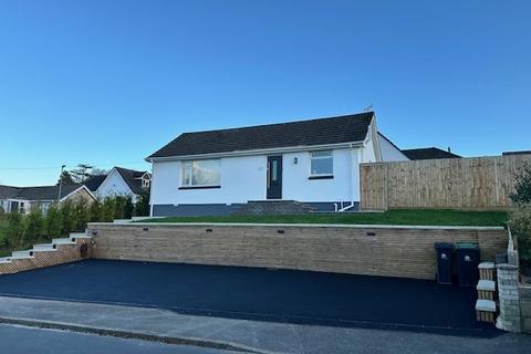 2 bedroom detached bungalow for sale, Highmoor Road, Corfe Mullen, Wimborne BH21