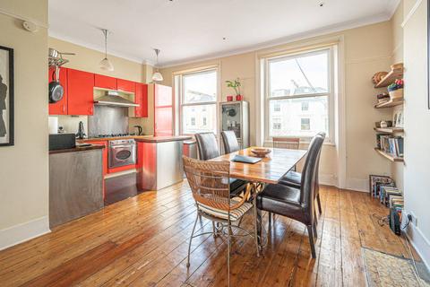 1 bedroom flat for sale, Haverstock Hill, Belsize Park, London, NW3