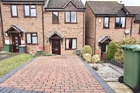 2 bedroom end of terrace house to rent, Staite Drive, Cookley