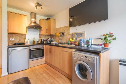 1 bedroom flat for sale, Maypole Road, Taplow, Maidenhead, Buckinghamshire, SL6 0NF