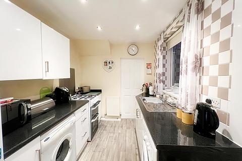 2 bedroom apartment for sale, Northumberland Street, Wallsend