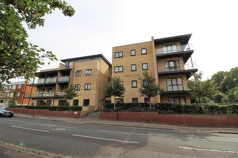 2 bedroom apartment to rent, Northlands Road, Southampton