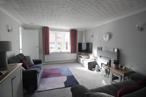 12 Abbeyfields Close, Netley Abbey, Southampton, SO31 5GR