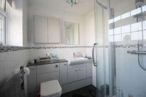 12 Abbeyfields Close, Netley Abbey, Southampton, SO31 5GR