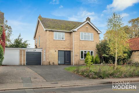 4 bedroom detached house for sale, Barnack Road, Bainton, PE9