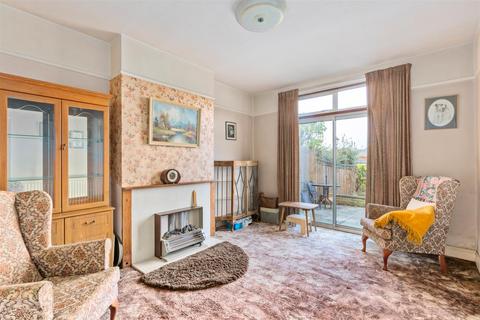 3 bedroom house for sale, Martin Way, London SW20