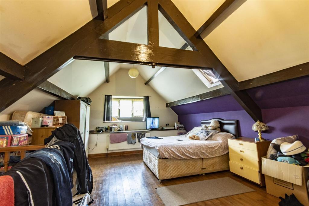 Apartment 6 - Bedroom
