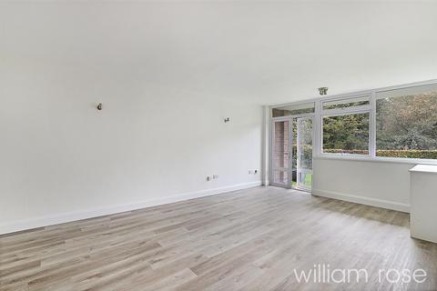 3 bedroom apartment for sale, The Albany, Woodford Green IG8