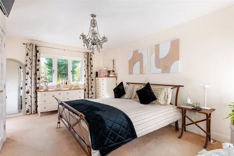 4 bedroom detached house for sale, Clegg Square, Shenley Lodge, Milton Keynes, Buckinghamshire, MK5