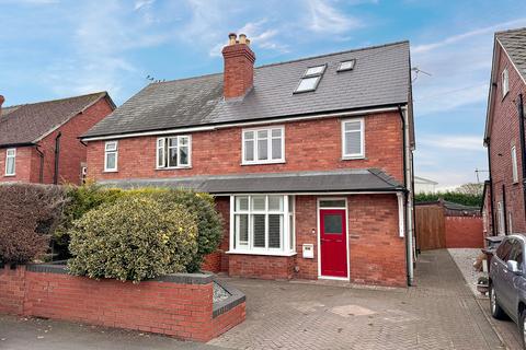 3 bedroom semi-detached house for sale, Holmer Road, Hereford, HR4