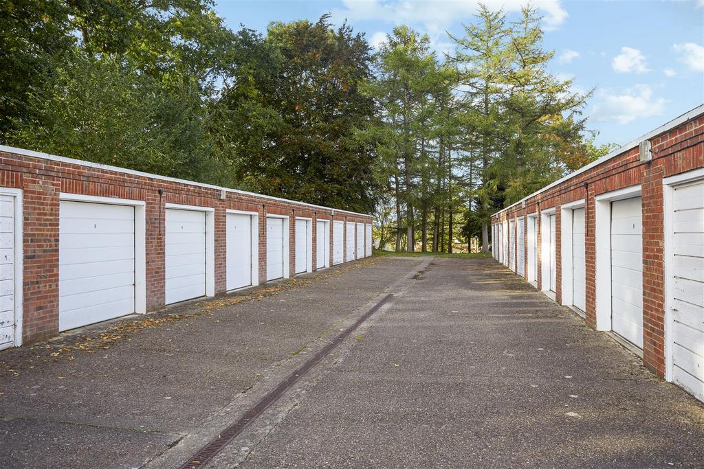 5 Broom Hall Garages.jpg