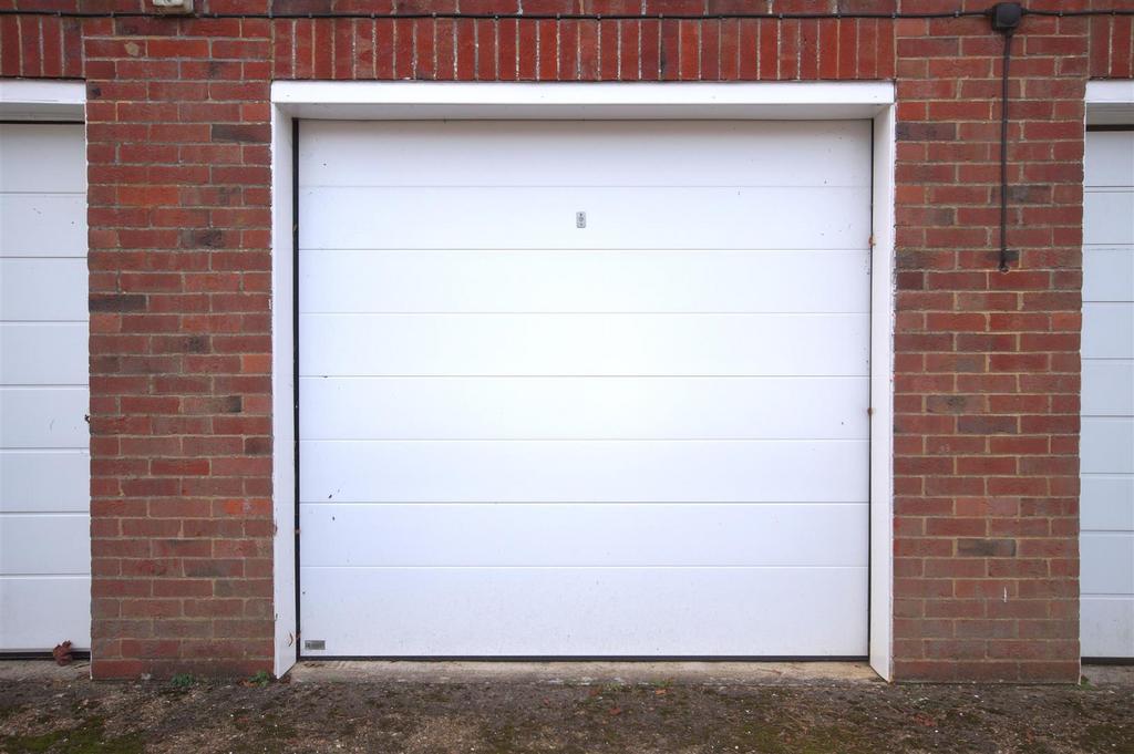 Garages 4.JPG