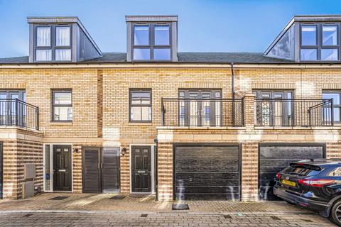 3 bedroom terraced house for sale, Parchment Close, Mitcham, CR4