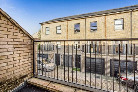 3 bedroom terraced house for sale, Parchment Close, Mitcham, CR4