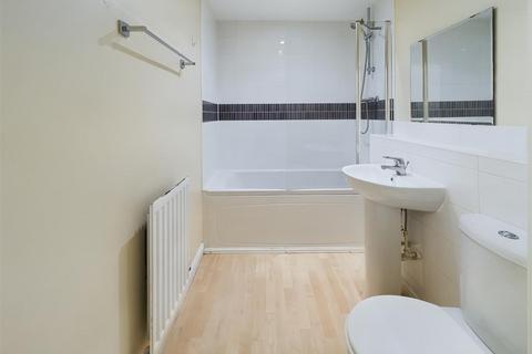 1 bedroom flat to rent, Wharf Lane, Solihull B91