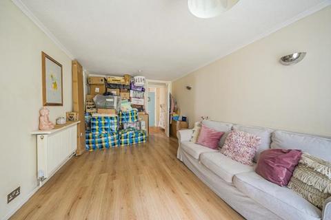 1 bedroom flat for sale, Thirlmere Gardens, Northwood, Middlesex, HA6