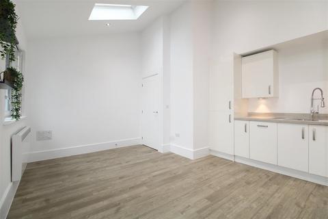 1 bedroom apartment for sale, New Road, Stourbridge