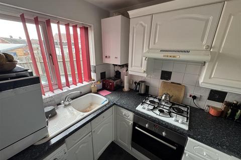 2 bedroom semi-detached house for sale, Park Road, Halesowen