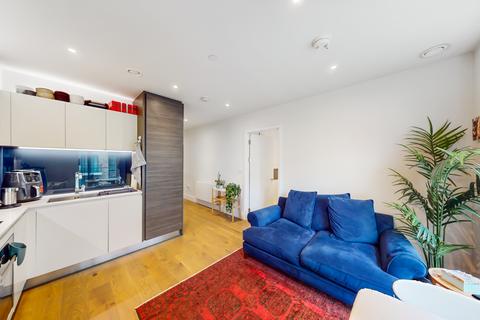 1 bedroom flat for sale, Cottam house, Kidbrooke Park Road, London SE3