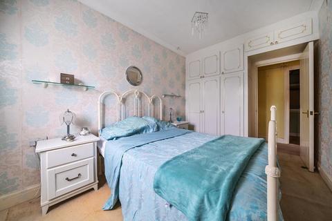 2 bedroom flat for sale, Windsor,  Berkshire,  SL4