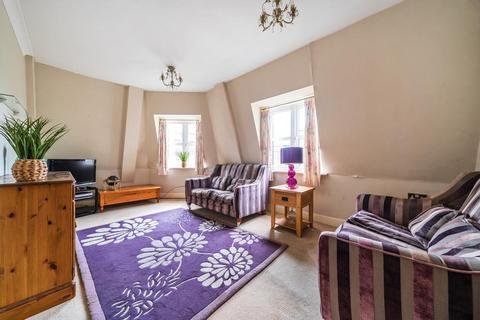 2 bedroom flat for sale, Windsor,  Berkshire,  SL4