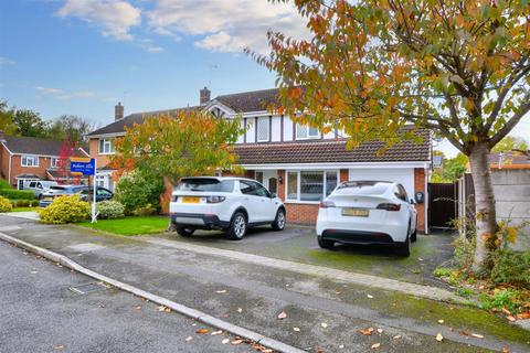 4 bedroom detached house for sale, Sharnford Way, Bramcote, Nottingham