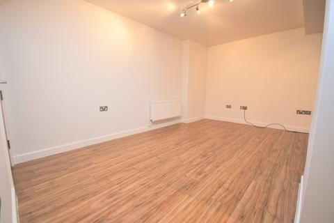 3 bedroom apartment to rent, East Street, Colchester, Essex, CO1