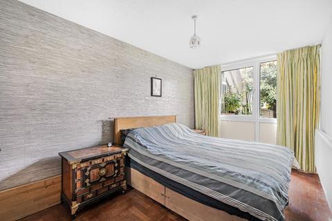 1 bedroom flat for sale, Paulet Road, London, SE5