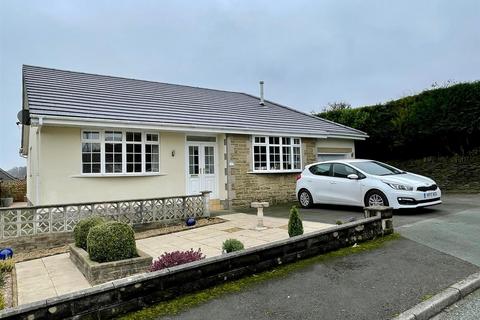 3 bedroom detached bungalow for sale, Thorn Drive, Bradford BD13