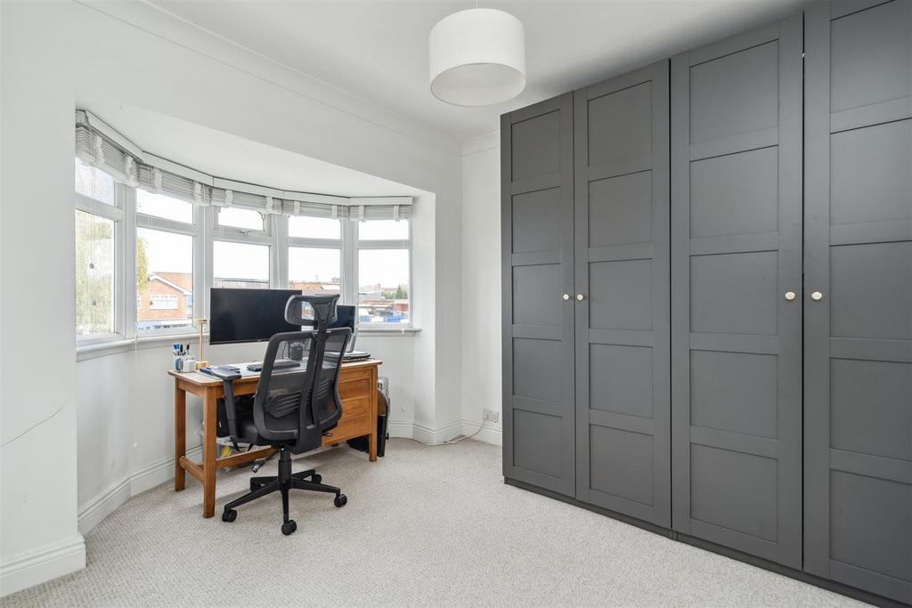 899 Old Lode Lane, Solihull, B92 8 JF DMS3004 13.jp