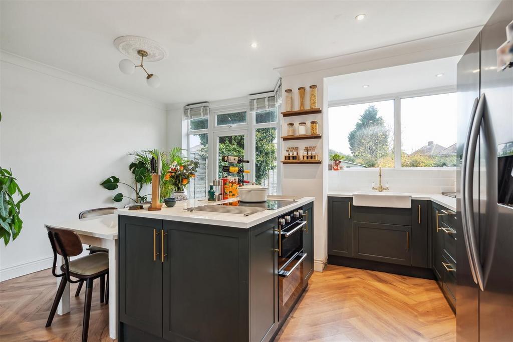899 Old Lode Lane, Solihull, B92 8 JF DMS3004 5.jpg