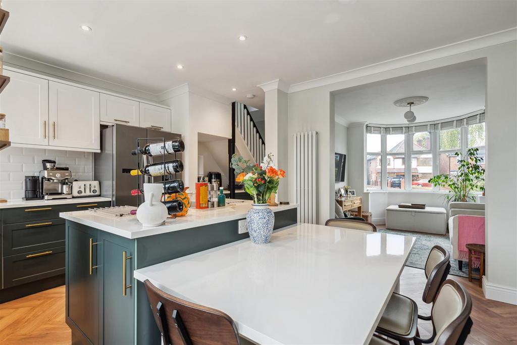 899 Old Lode Lane, Solihull, B92 8 JF DMS3004 2.jpg