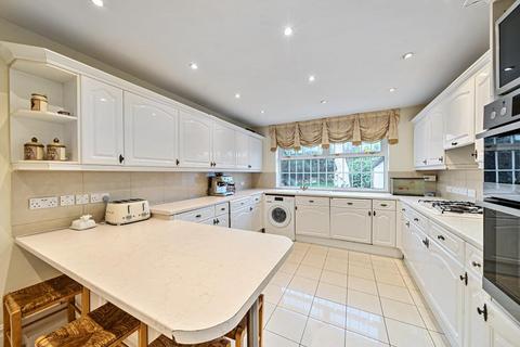 4 bedroom semi-detached house for sale, Fitzalan Road,  Finchley,  N3