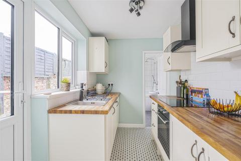 3 bedroom house for sale, Lewes Road, Newhaven