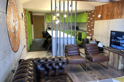 1 bedroom end of terrace house to rent, 14 Orchard Terrace, Huddersfield, HD4