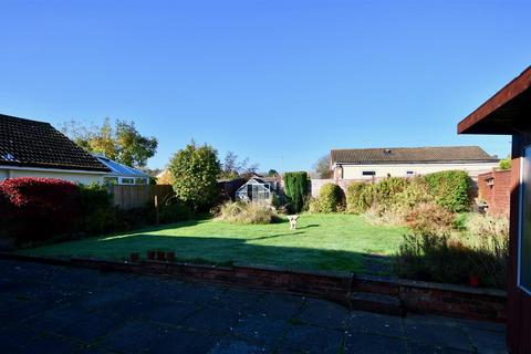 2 bedroom detached bungalow for sale, Four Acre Mead, Bishops Lydeard